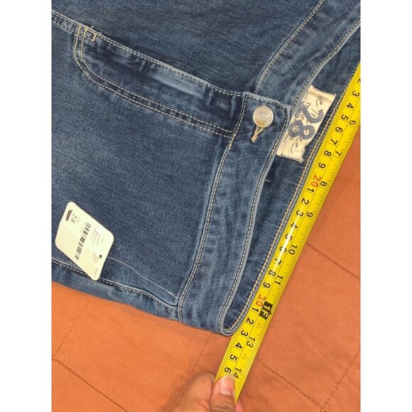 NWT Free People Just Float On Flare. High rise  Jeans  Women Size 28 - Picture 12 of 15